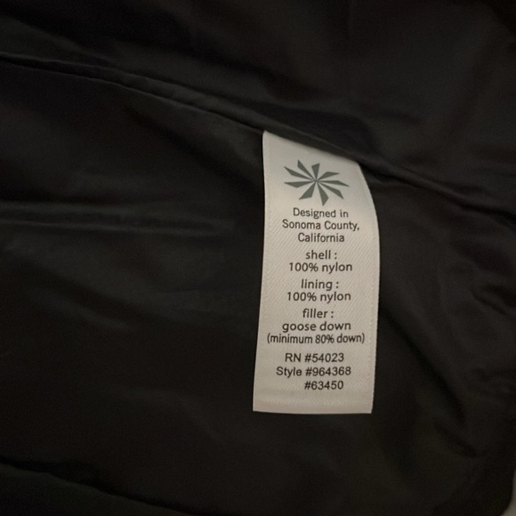 Athleta Vest - Picture 7 of 7